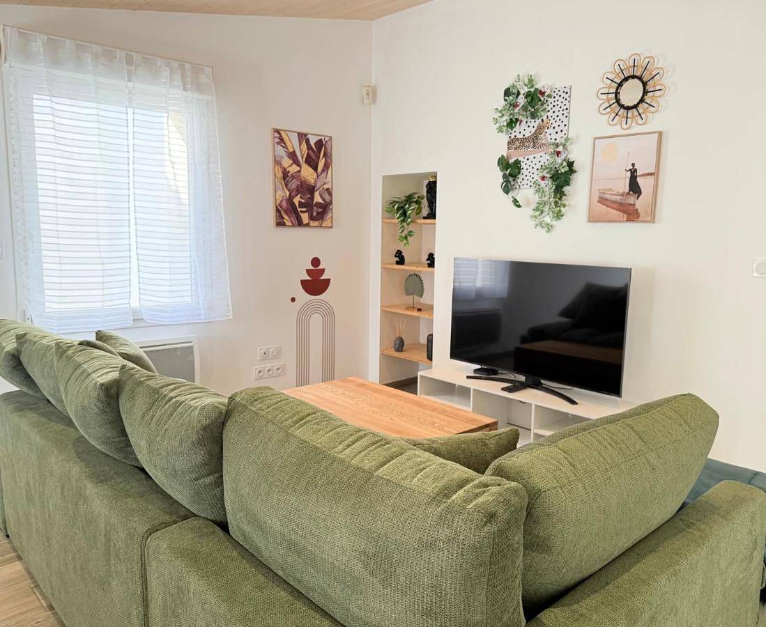 Appartement entier, Le Cocon Kaya T3 Wifi Hd, à 10 min de La Rochelle in Puilboreau, Région de La Rochelle