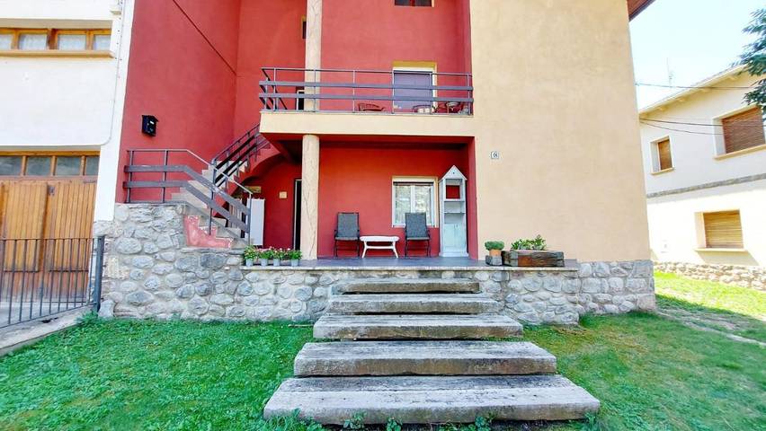 Location de vacances pour 4 personnes, avec vue et jardin à Castejón de Sos - 3