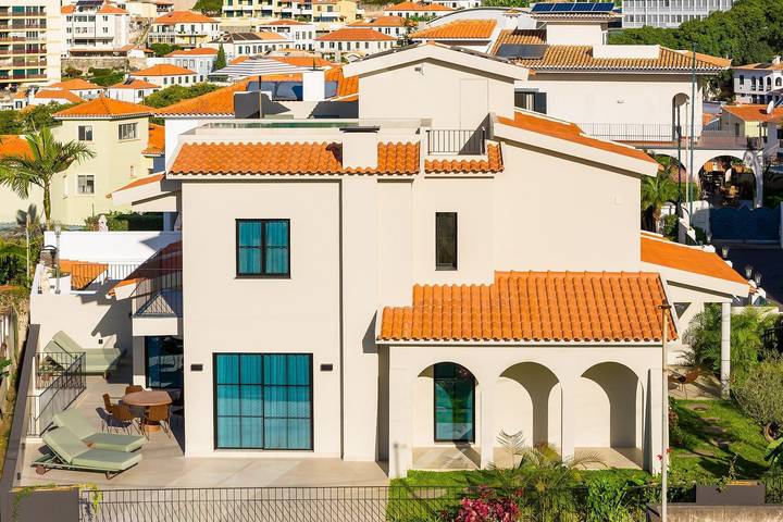 Villa für 8 Personen, mit Pool und Sauna in Portugal - 2