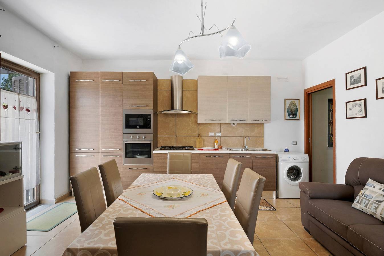 Maison de vacances 'Rita Al Vesuvio' avec vue sur la montagne, terrasse privée et jardin privé in Terzigno, Parc national du Vésuve
