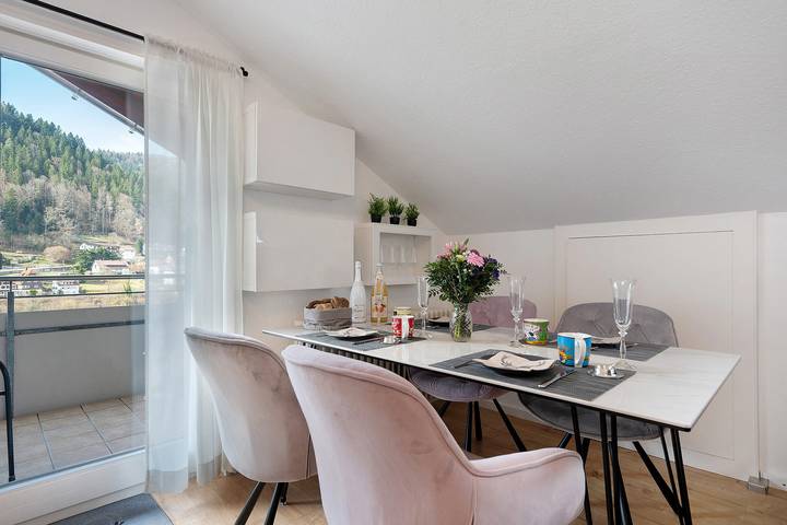 Vakantiewoning voor 6 personen, met Balkon en Tuin in Bad Wildbad