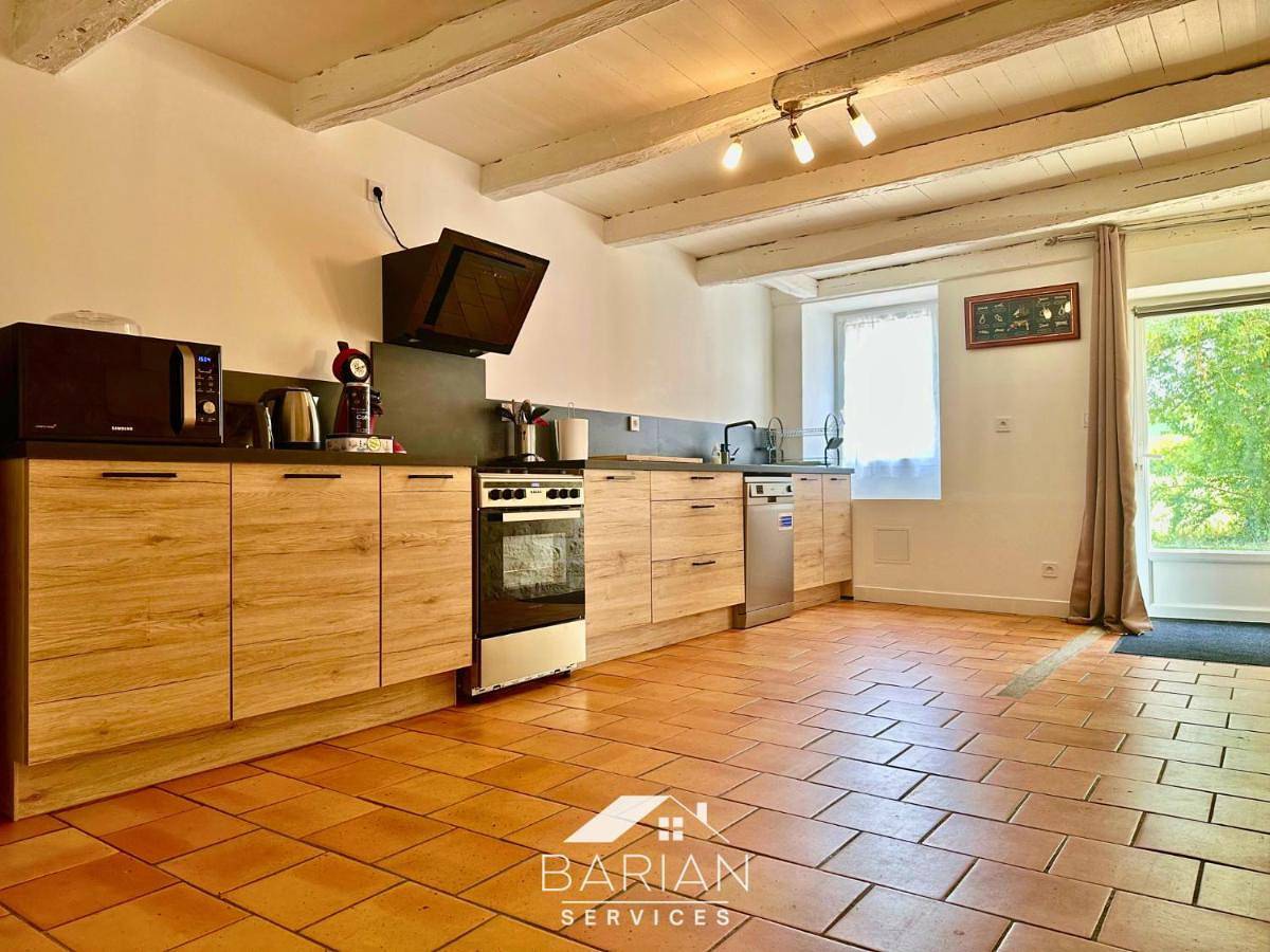 Maison climatisée 8 personnes - 3 chambres - calme et détente in Saint-Agnant, Région de Rochefort