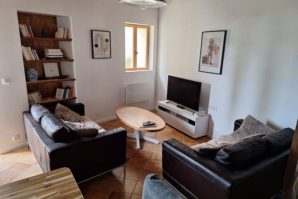 Village house (fiber) in Saint-Romain, Charente