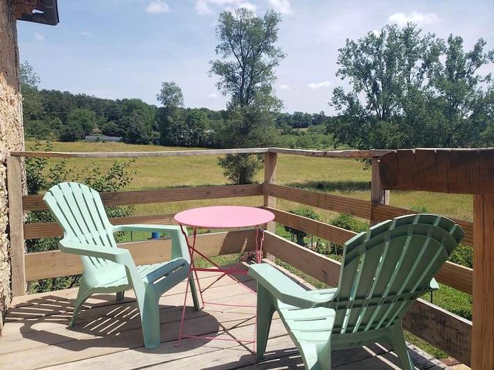Location de vacances pour 6 personnes, avec balcon ainsi que vue et jardin à Tourtoirac - 4