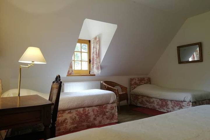 Location de vacances pour 5 personnes, avec jardin et terrasse à Ploubezre - 3