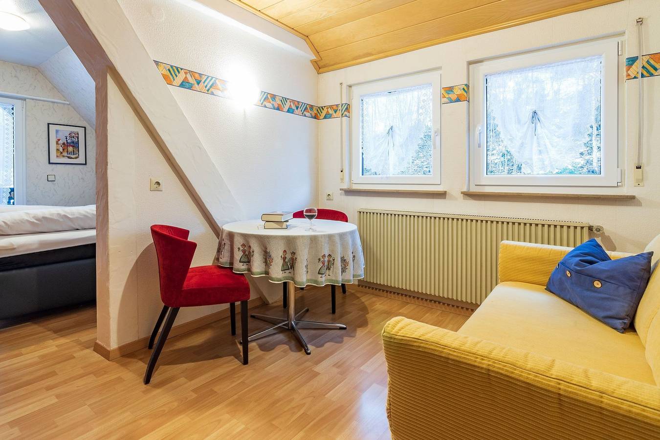 Ganze Wohnung, Ferienwohnung 'Kerstin, 60qm' mit Gemeinschaftsterrasse, Balkon und Wi-Fi in Bad Rippoldsau-Schapbach, Mittlerer Schwarzwald