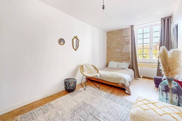 Location de vacances pour 6 personnes, avec terrasse et jardin à Verteuil-sur-Charente - 3