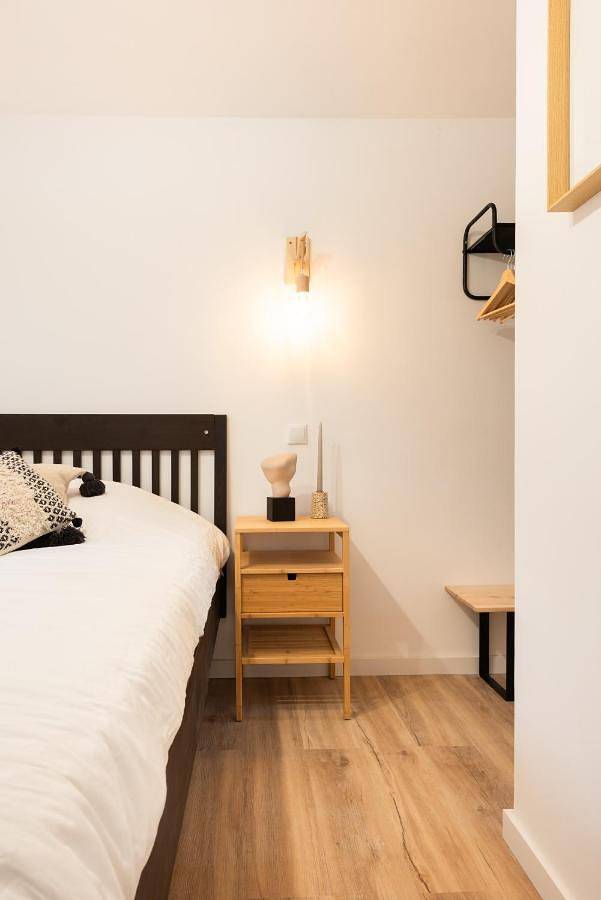 Apartamento inteiro, L'Atelier - Warm Porto Loft in Foz do Douro, Porto
