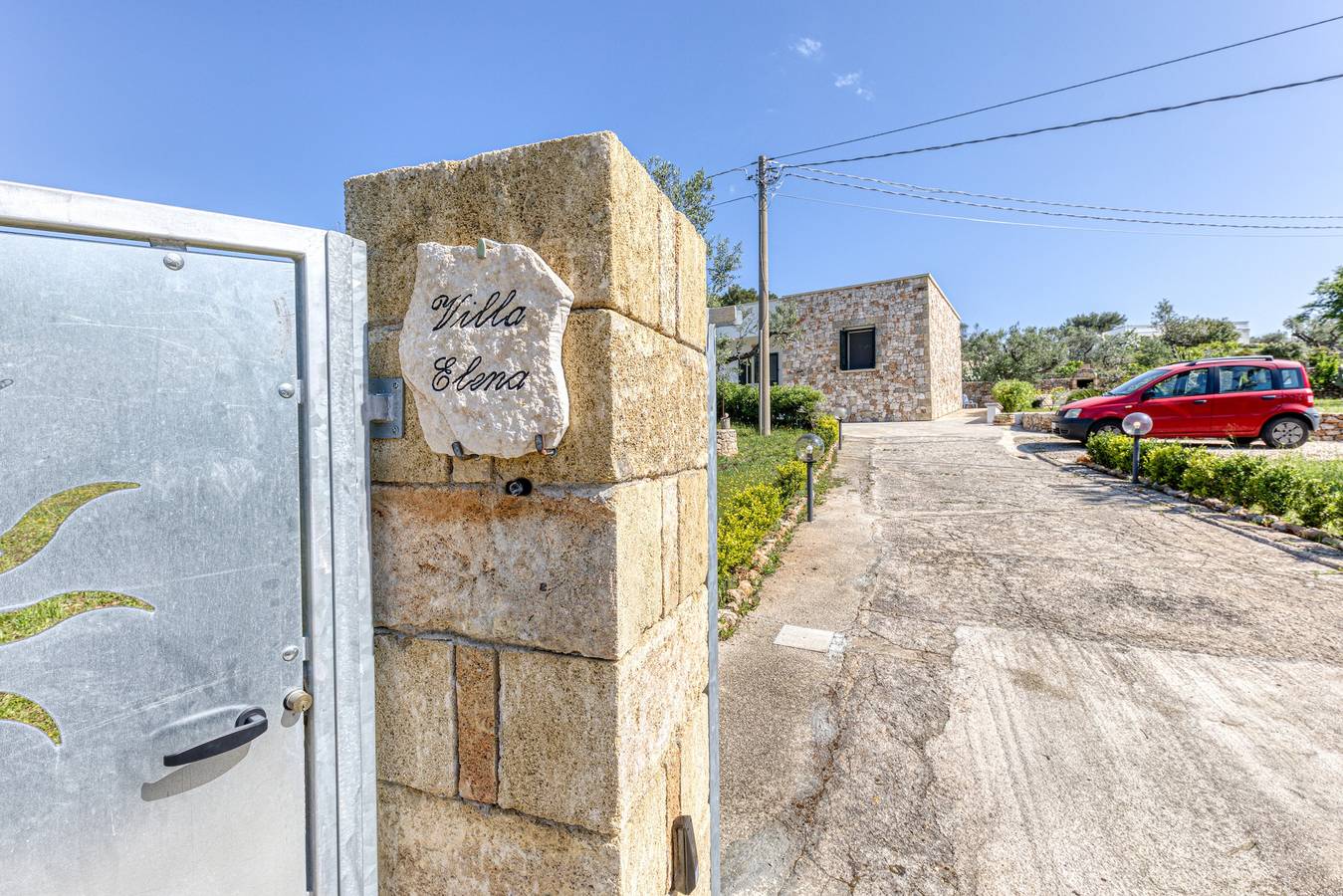 Villa Elena con vista mare, Wi-Fi e aria condizionata in Salve, Golfo di Taranto