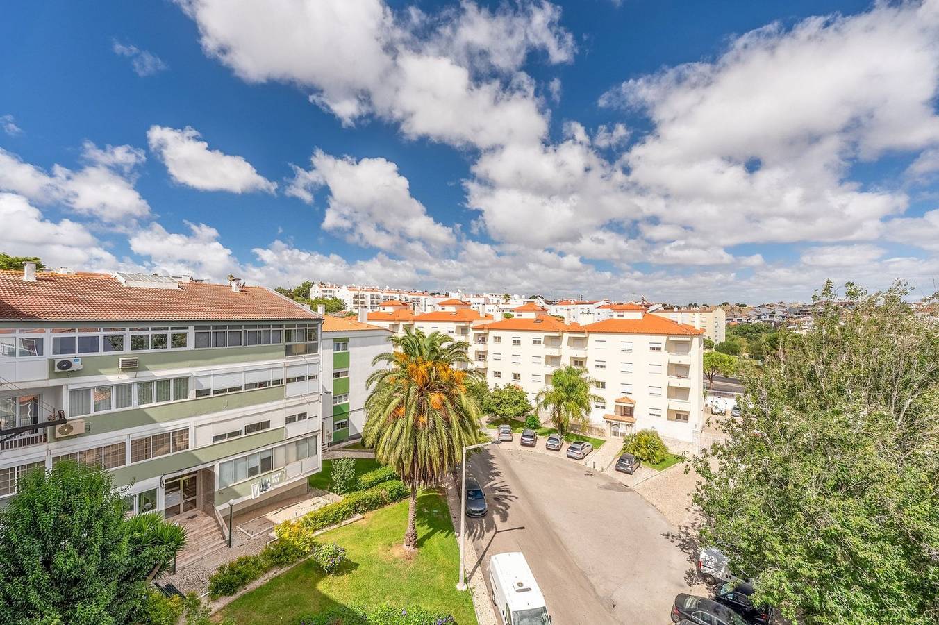 Ganze Wohnung, Guestready - Escapadela em Lisboa com varanda in Carcavelos e Parede, Costa de Lisboa