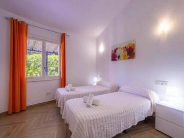 Villa in Crestatx, Sa Pobla für 6 
