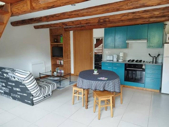 Location de vacances pour 4 personnes, avec vue ainsi que terrasse et jardin à Saint Ferréol - 3