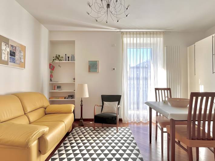 Ferienhaus für 2 Personen, mit Balkon in Tirano