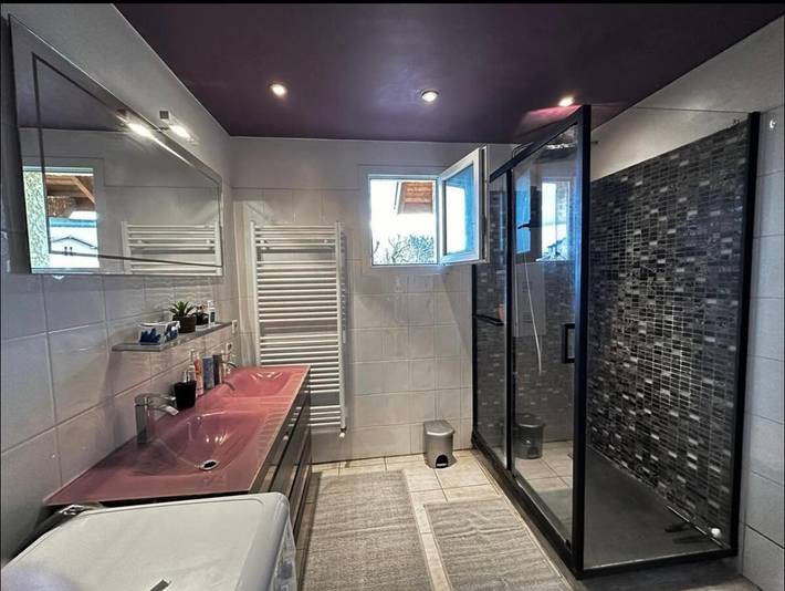 Gîte pour 4 personnes, avec balcon et vue à Saint-Julien-en-Genevois - 4