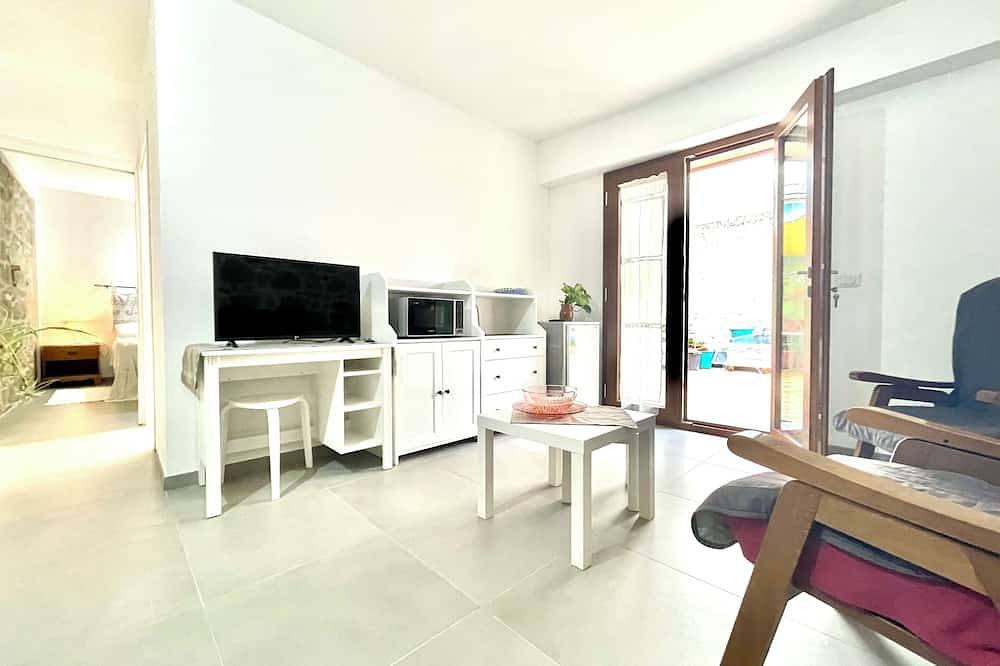 Entire apartment, \"Charming Bari Sardo\" in Bari Sardo, Ogliastra Province