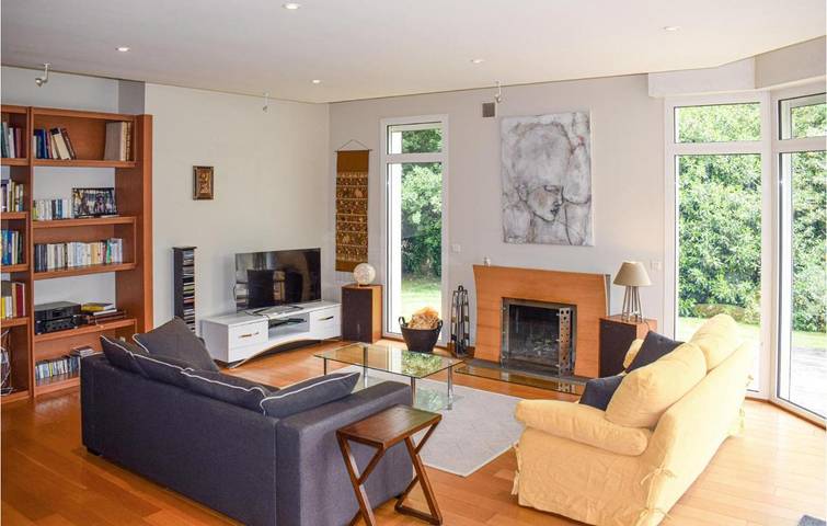 Location de vacances pour 10 personnes, avec terrasse à Léhon - 3