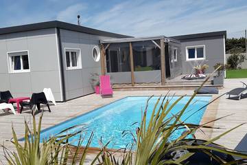 Gîte pour 6 personnes, avec terrasse et jardin, animaux acceptés dans Kerfissien
