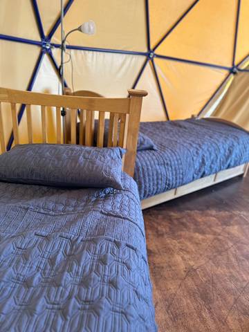 Glamping for 4 People in Carmarthenshire, South-Wales, Photo 4
