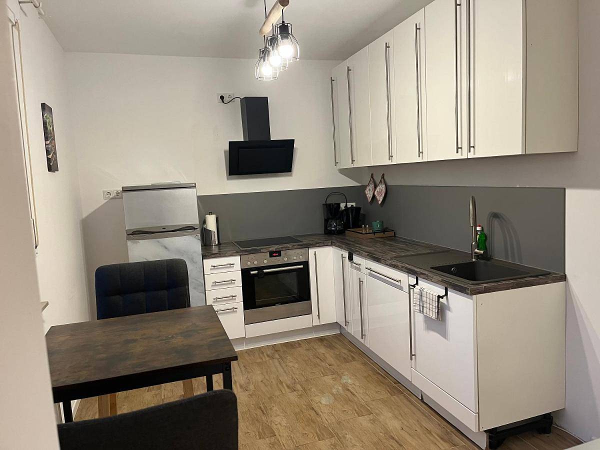 Ganze Wohnung, Wunderschöne Ferienwohnung mit Balkon auf dem Bauernhof in Greven, Münsterland