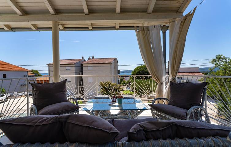 Ferienhaus für 5 Personen, mit Pool und Terrasse in Sveti Filip i Jakov - 3