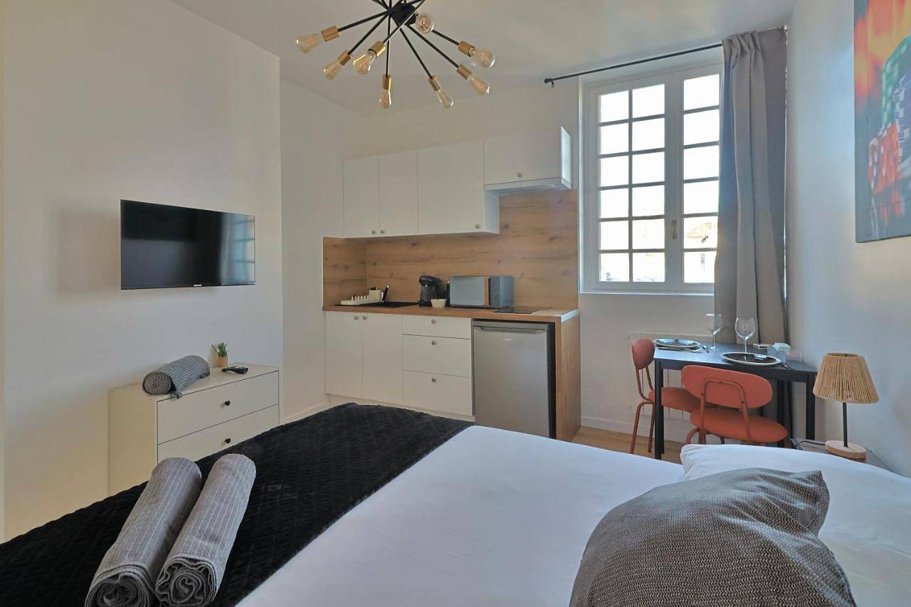 Appartement entier, Sc5 - Studio Cosy - Enghien Gare - Lac et Casino à pied in Enghien-les-Bains, Val-d'Oise