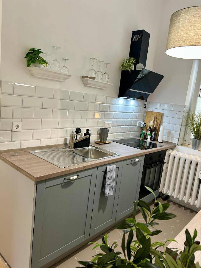 Apartamento inteiro, Apartment Wohnung 600 m zur Messe-Deutz in Colônia (Alemanha), Renânia