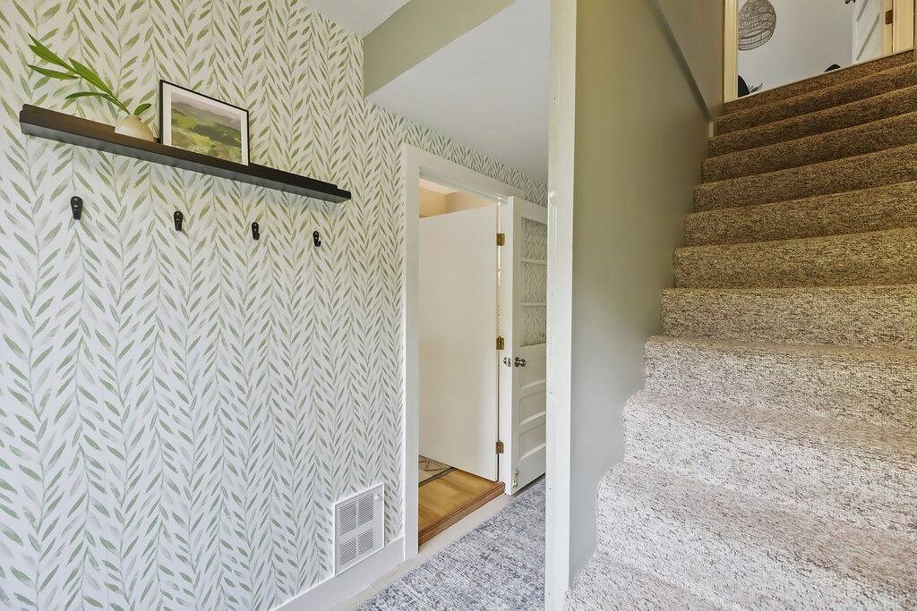 Renovated Private Guest House by Evergreen Home in Great Barrington, Berkshire County