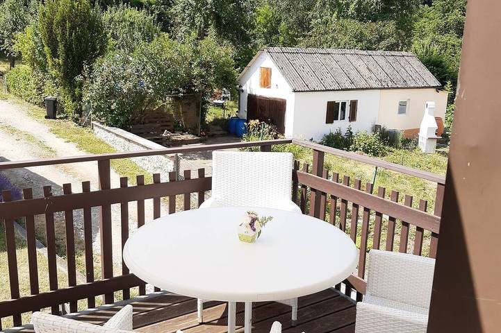 Ferienwohnung für 3 Personen, mit Balkon und Garten - 1