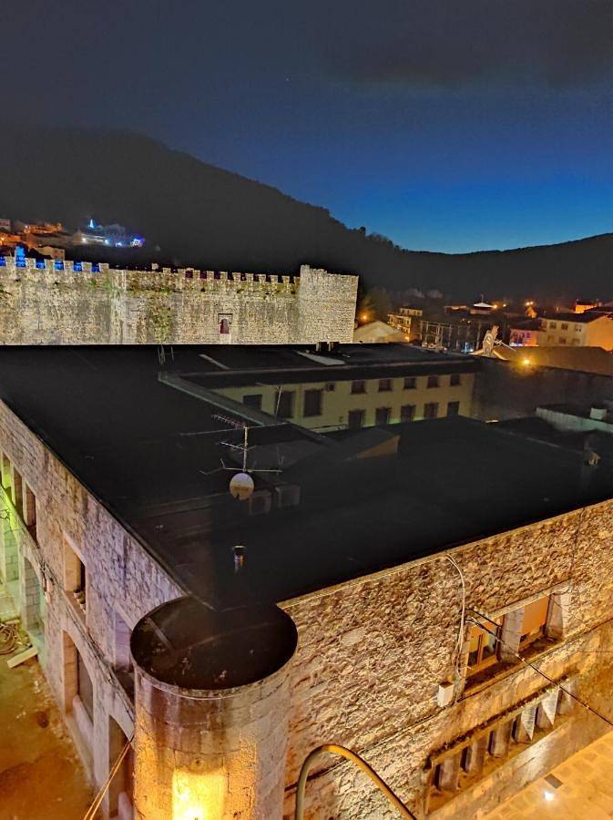 Hostal El Castillo in Arenas de San Pedro, Valle del Tiétar