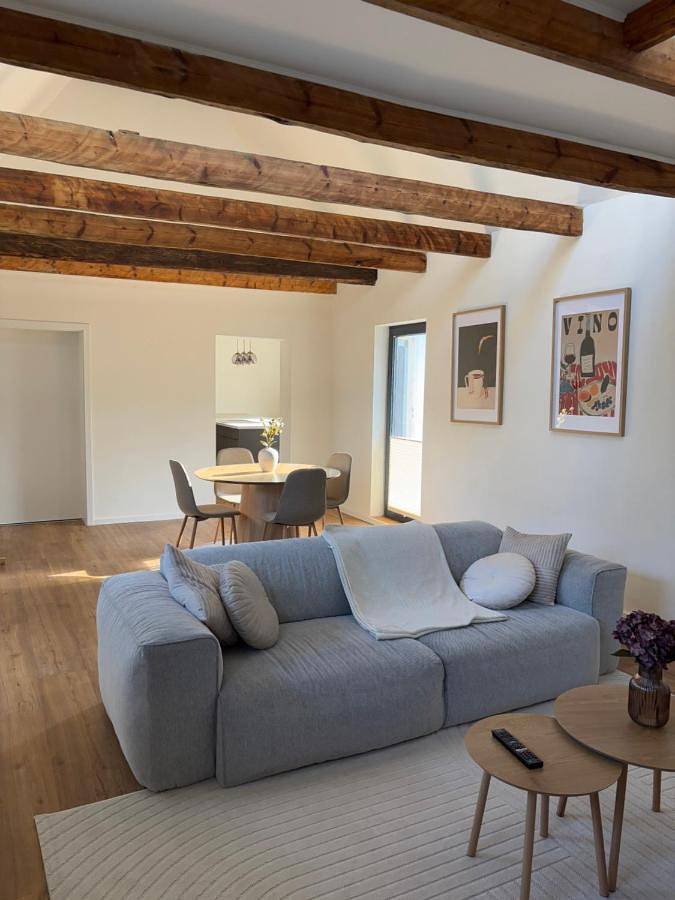 Ferienwohnung für 5 Personen, mit Terrasse und Garten sowie Seeblick und Ausblick in Fleckeby