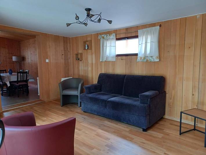 Location de vacances pour 8 personnes, avec vue ainsi que piscine et jardin, adapté aux familles à Souvigny-en-Sologne - 3