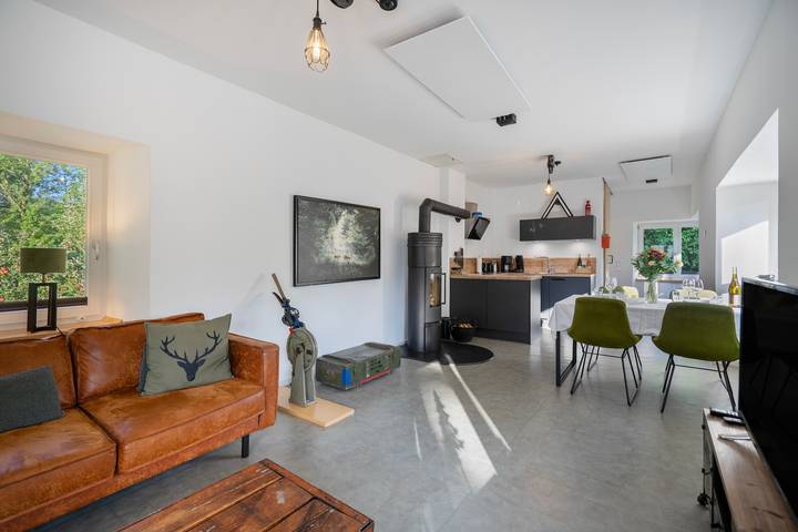 Ferienhaus 'Stellwerk Ringelstein' mit Terrasse, privater Sauna, Kaminofen & Wlan in Büren, Kreis Paderborn