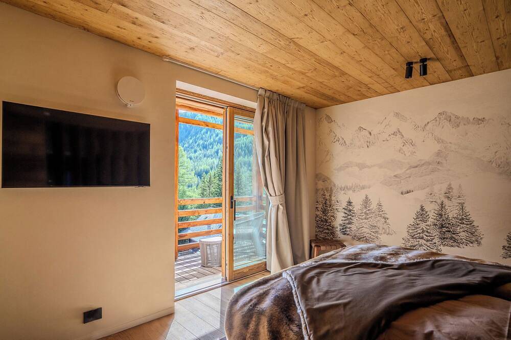 Hel lejlighed, Roccia Nera Luxuty Suite Champoluc Monterosa Ski in Ayas, Wallisian Alps