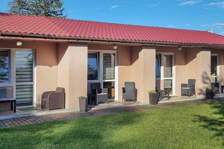 Ferienhaus für 4 Personen, mit Pool