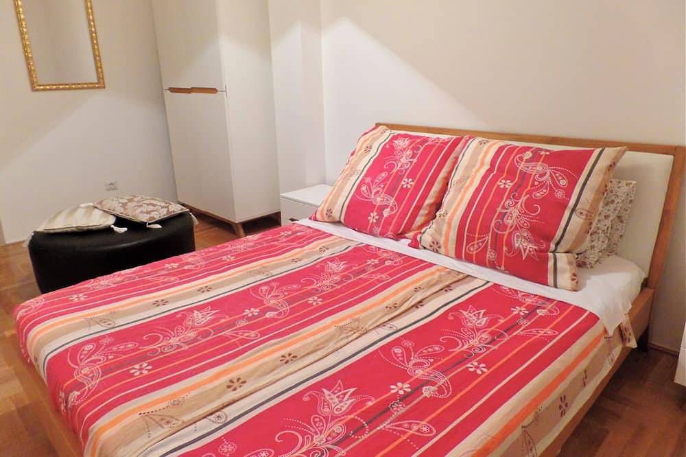 Ganze Wohnung, Brandneue Wohnung mit privatem Garten in Donji Morinj, Opština Kotor