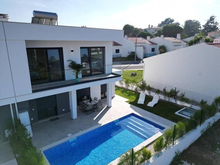 Villa pour 9 personnes, avec jardin ainsi que piscine et vue - 1