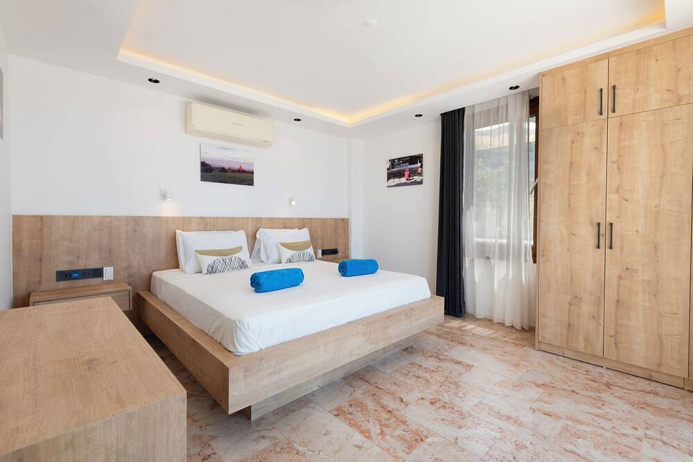 Villa mit eigenem Infinity-Pool und atemberaubendem Meerblick in Kaş, Saklıkent