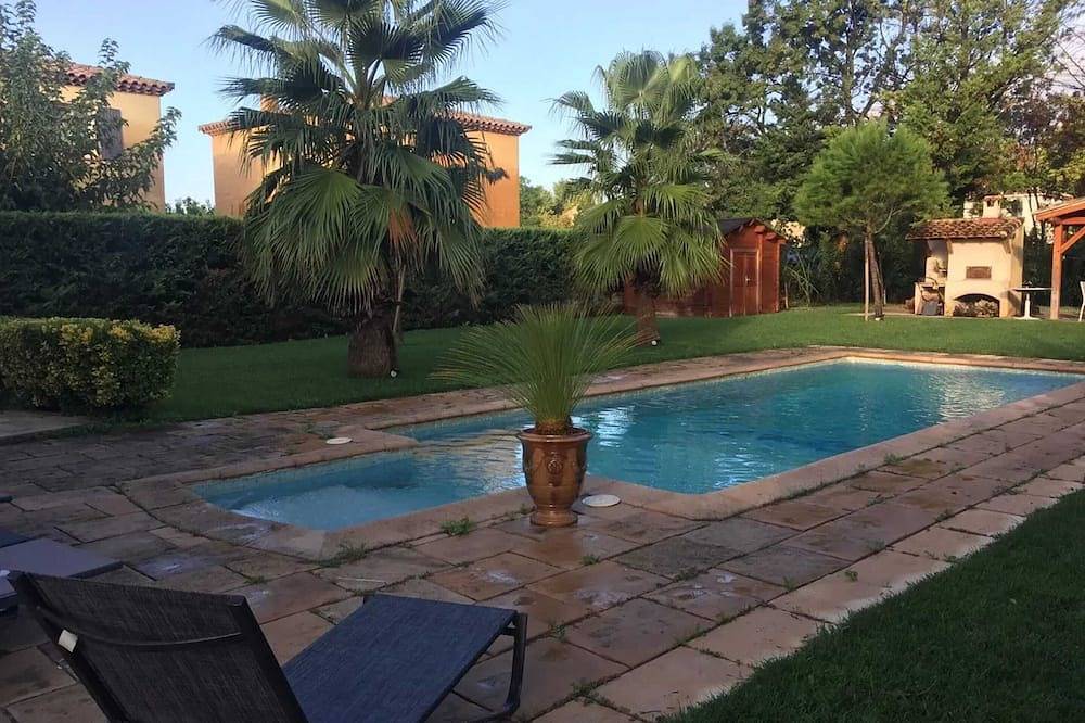 Appartement entier, Homerez - Appartement à Plan-de-Cuques in Plan-de-Cuques, Région de Marseille