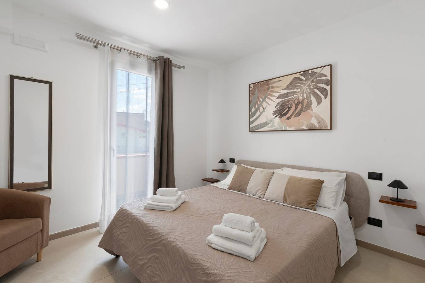 Room '2' with Balcony, Wi-Fi and Air Conditioning in Balestrate, Palermo Province