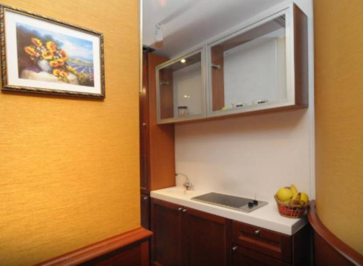 Ferienwohnung für 2 Personen, mit Balkon und Ausblick sowie Meerblick in Montenegro - 4