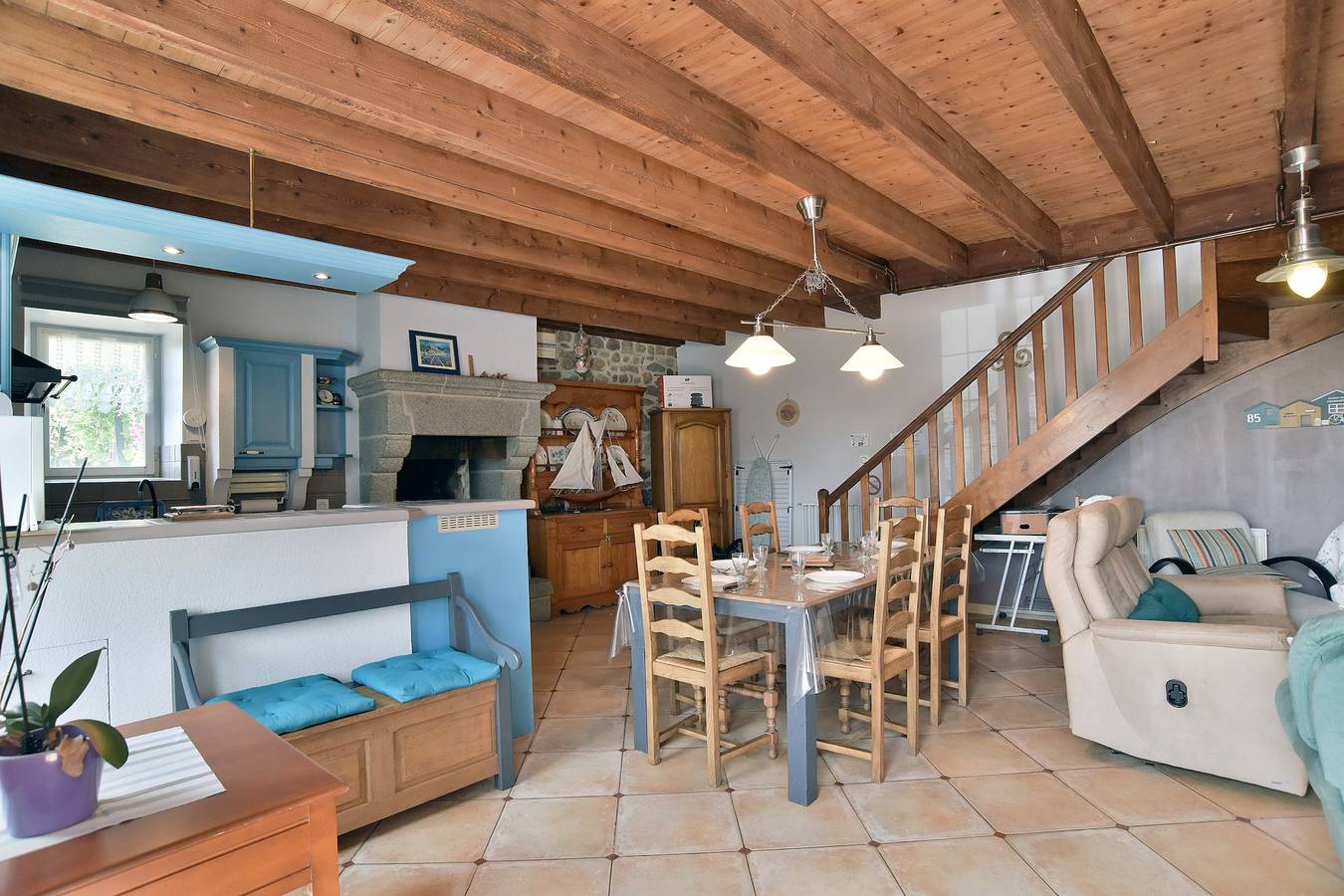 Gîte L'Hydrangea - Jolie maison en pierre pour 6 in Mesnil-Roc'h, Région de Saint-Malo