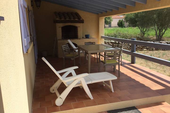 Appartement de vacances pour 4 personnes, avec jardin et terrasse