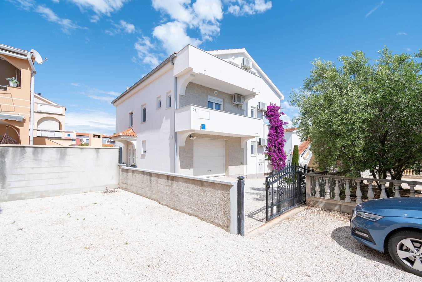 Ganze Wohnung, 1-Zimmer-Ferienwohnung mit Terrasse und Meerblick Vir A-23221-d in Vir