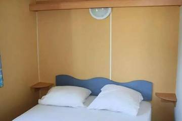 Camping voor 6 Personen in Vorey, Centraal Massief, Afbeelding 1