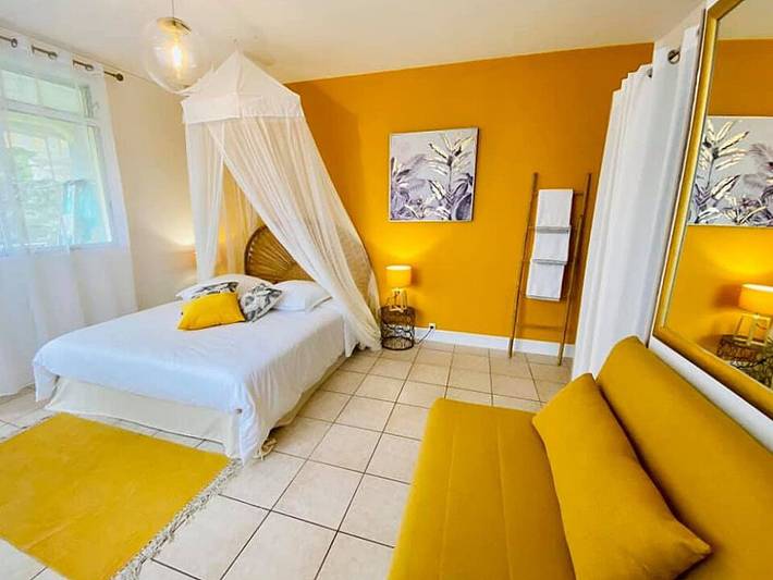 Gîte pour 3 personnes, avec jacuzzi et piscine ainsi que jardin et terrasse en Guadeloupe - 4