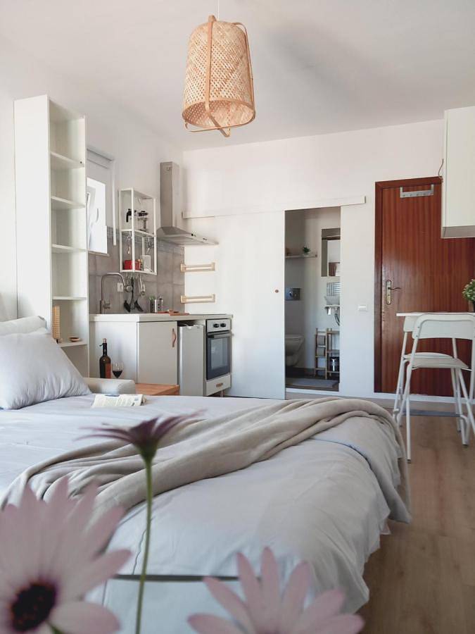 Casa de férias para 2 pessoas, com jardim e terraço, com animais de estimação em Vale de Telha