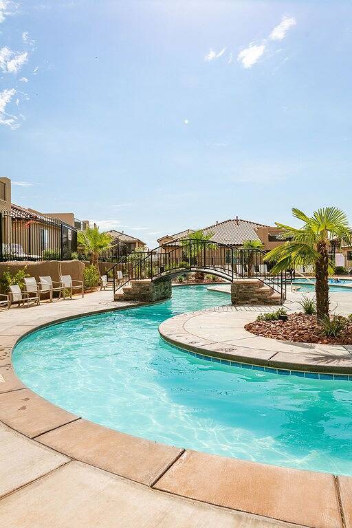 Abenteuer erwartet # 81 - Wunderschöne 4 Bd / 6 Bäder / 12/4 Master Suiten in Santa Clara (UT), Zion Nationalpark