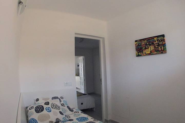 Appartement entier, Totalement Renove Appartement En Face De La Piscine Avec WIFI in Puerto del Carmen, Tías