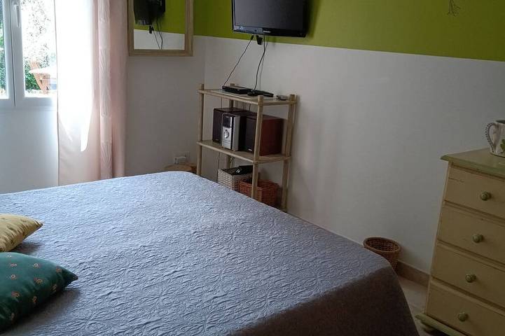 Location de vacances pour 4 personnes, avec terrasse ainsi que jacuzzi et jardin, animaux acceptés à Montségur-sur-Lauzon - 4