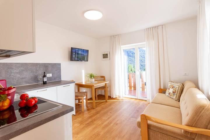 Ferienwohnung für 2 Personen, mit Balkon und Garten in Kastelruth - 2